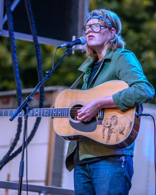 Brett Dennen Agoura Hills