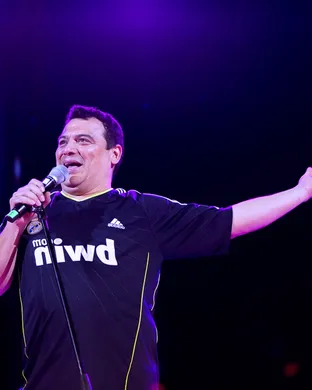 Carlos Mencia Pasadena