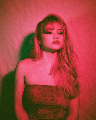 Ella Red Santa Ana