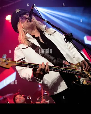 Enuff Znuff West Hollywood