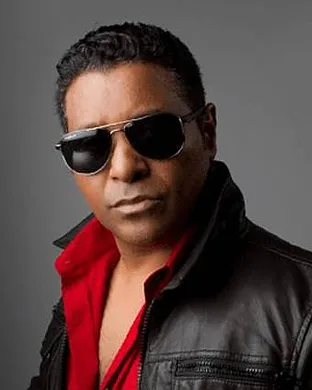 Stevie B. Thousand Oaks